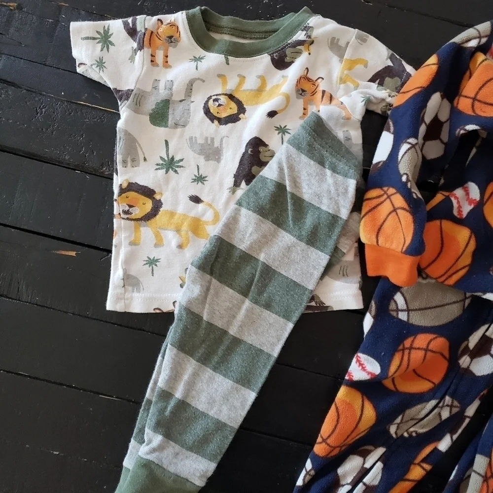 Carter's Bundle of 3 Pajamas 12 18 2T Baby Toddler Sports Animals Fire Trucks